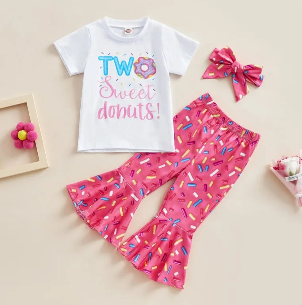 Two Sweet Donuts T-shirt with Bell Bottoms and Headband #1000284