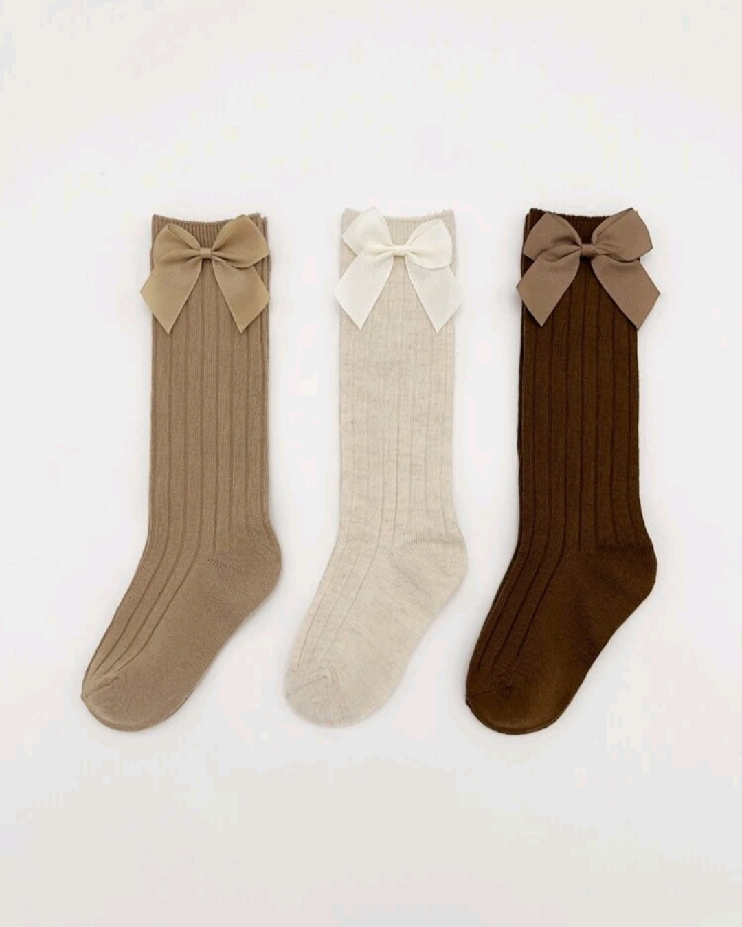 Cream Socks #4000418