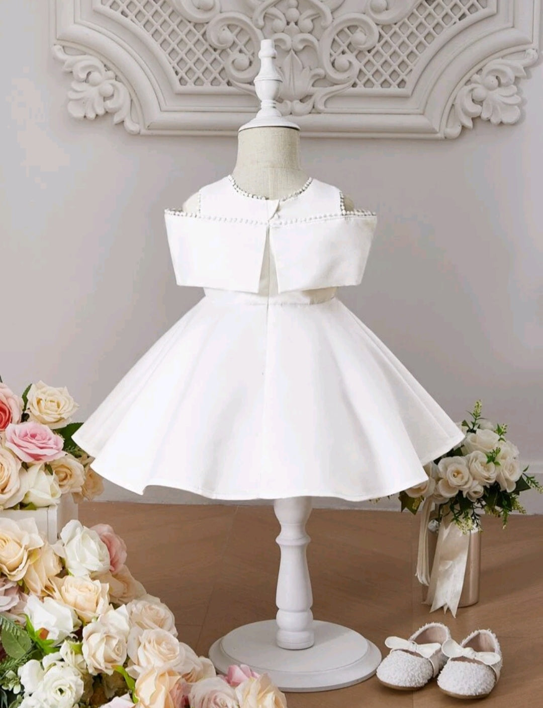 White Dress with Big Bow and Peep Sholders #1001131